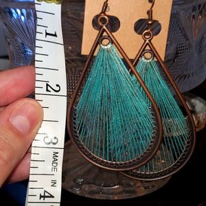 Copper tone and turquoise/gold threaded earrings